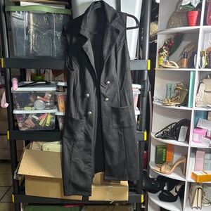 Chic Black Double-Breasted Women's Vest